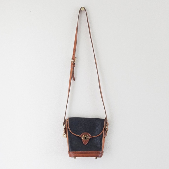 Dooney & Bourke Handbags - Vintage 1980s Black Dooney And Bourke Purse